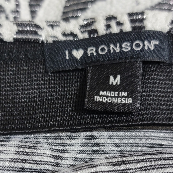 I ❤️ Ronson shimmering animal print pull on pencil skirt size medium - Picture 5 of 6